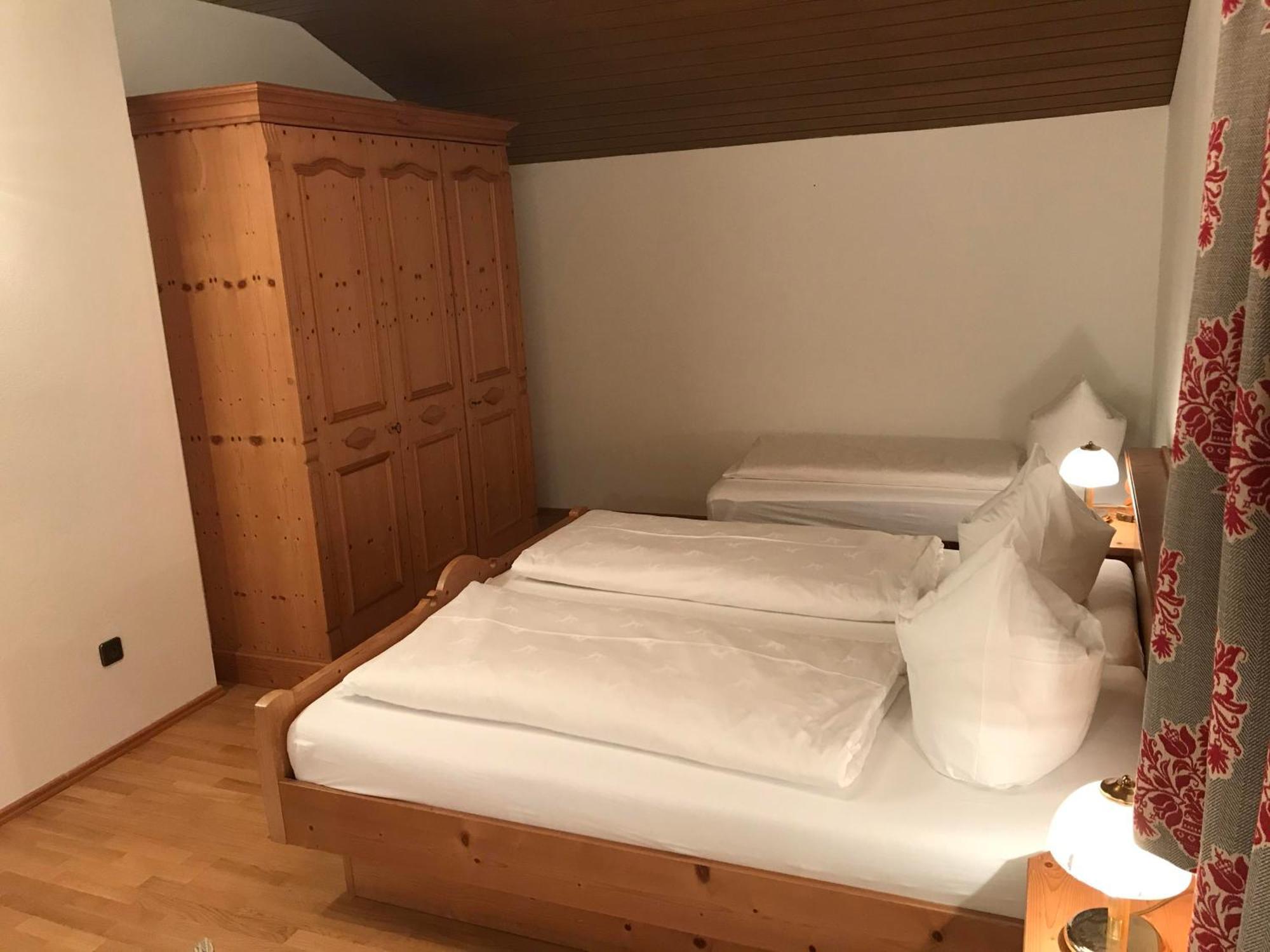 Amadee Appartements Бад Клайнкирххайм Екстериор снимка