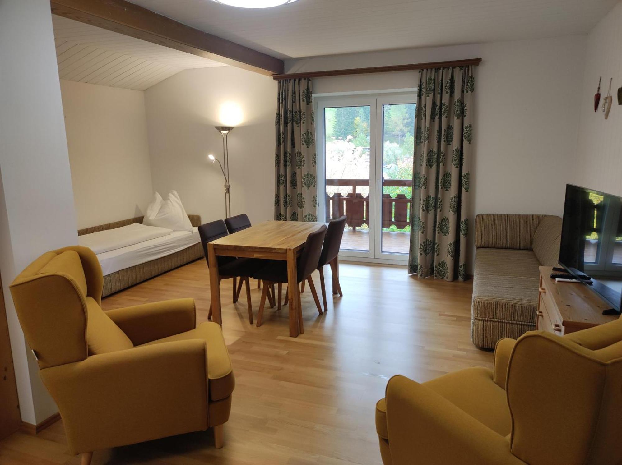 Amadee Appartements Бад Клайнкирххайм Екстериор снимка